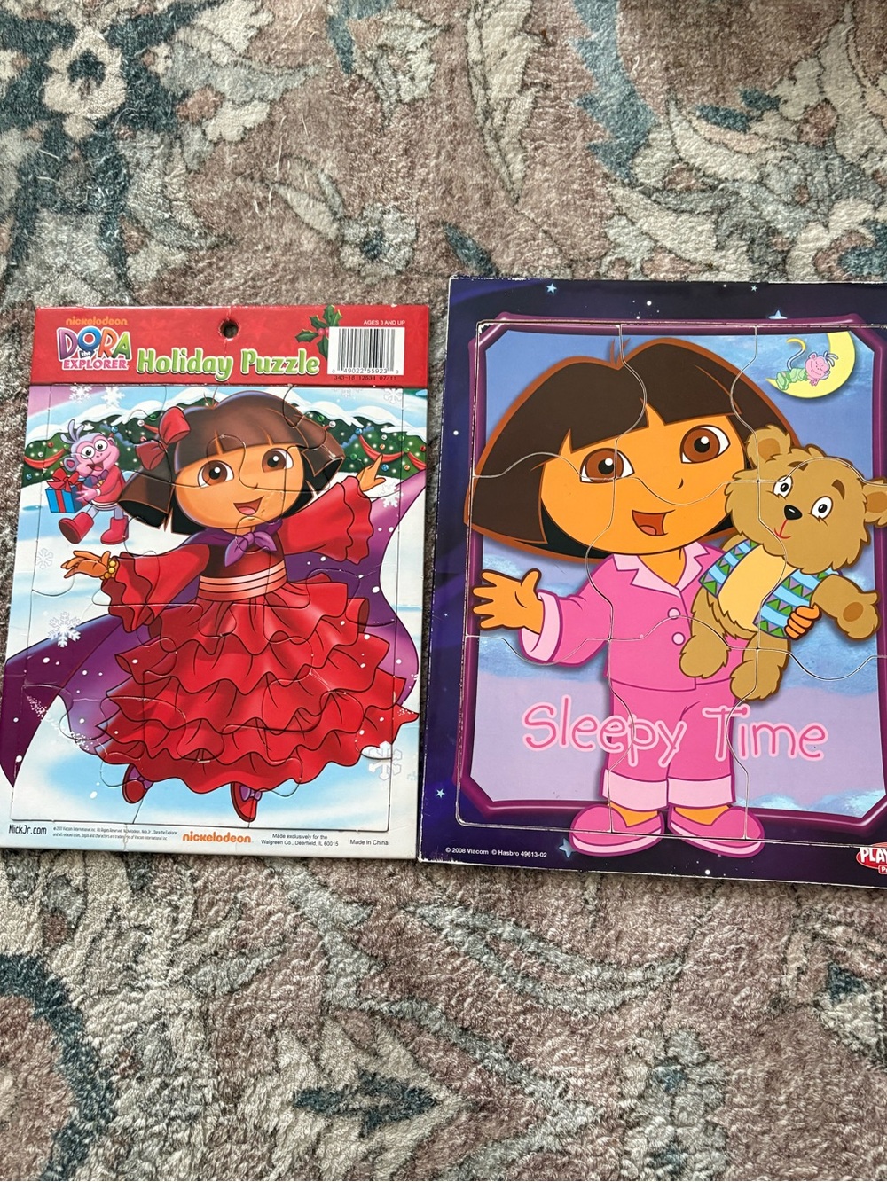 Dora the Explorer Frame Tray Puzzles Holiday and Sleepy Time Playskool